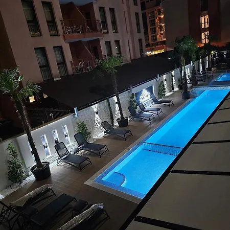 Апартамент Yasen's Premium Luxury Sunny